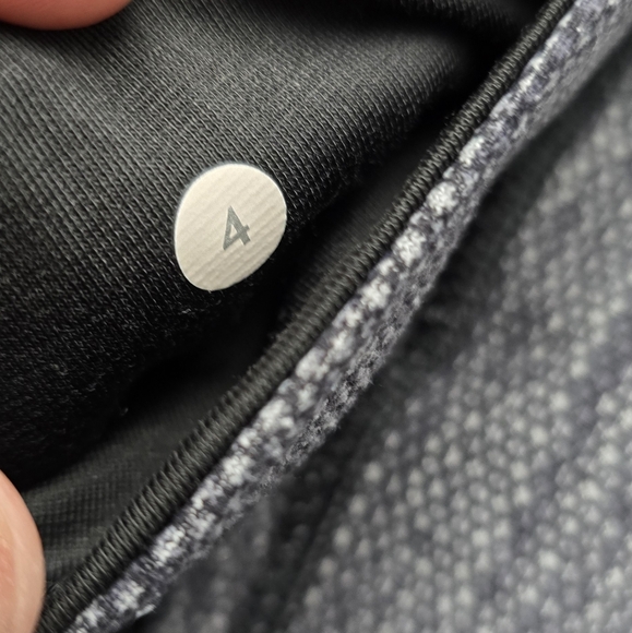 3 Pairs of Lululemon Leggings - Picture 4 of 9